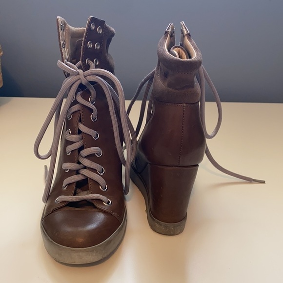 SEE BY CHLOE lace up wedge sneakers - Picture 2 of 5
